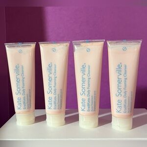 Kate Somerville - EradiKate. Daily Foaming Cleanser 4 - 1 oz tubes = 1 full size